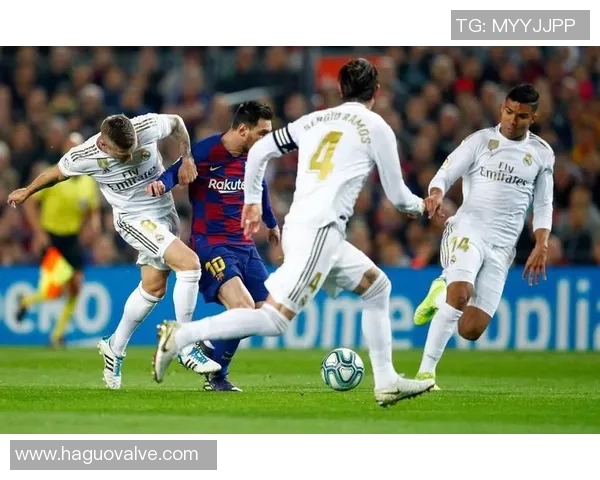 皇马客场巴萨惨败三连败引担忧